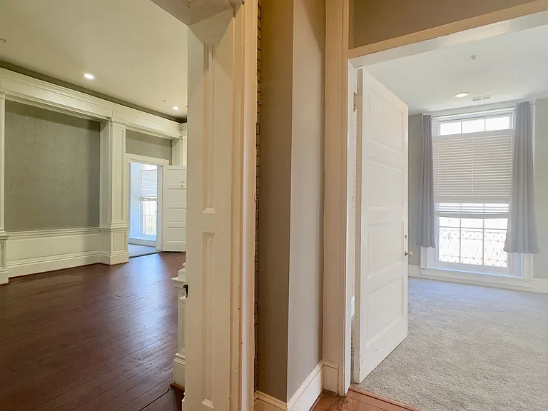 Apartment Units in Downtown, Baltimore, MD! — Photo 14
