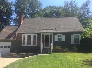 6751 El Monte St, Prairie Village, KS 66208