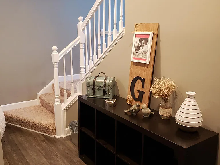 Foyer.