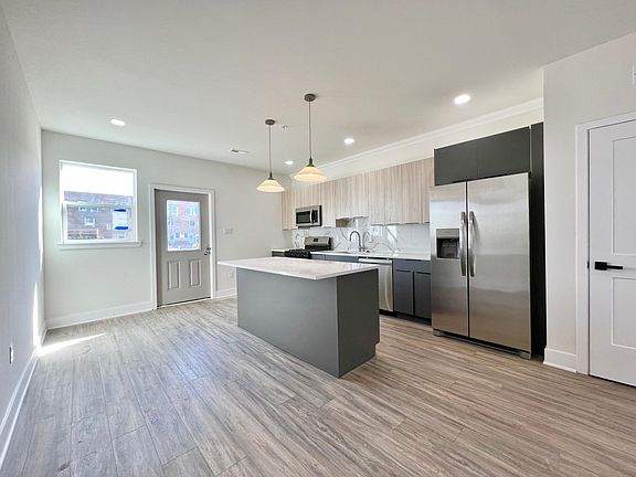 3rd image of 3450 Belgrade St #17