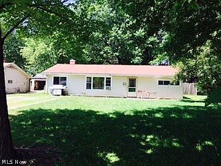 1st image of 2914 Bainbridge Ave