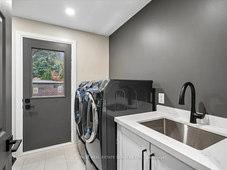 4023 Powderhorn Ct — Photo 18