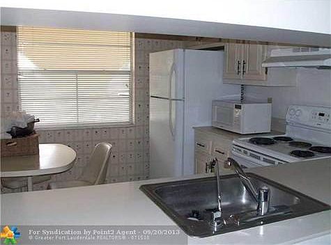 2nd image of 2603 Nassau Bnd APT F2