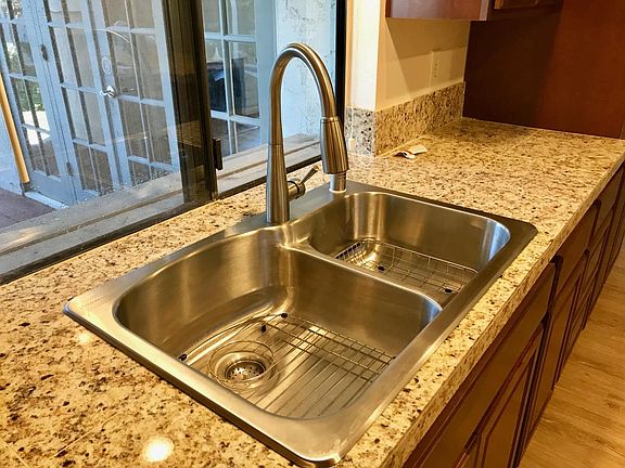 New Stainless Steel Sink