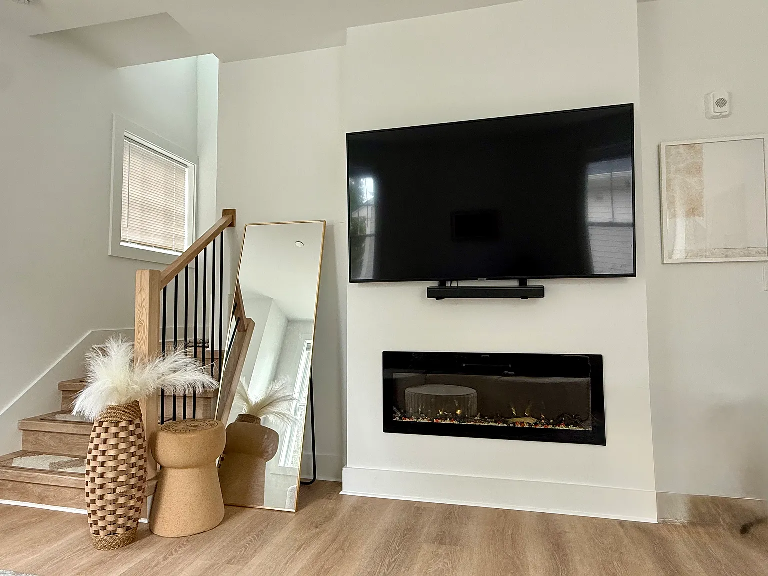3 bed, 1800 sqft, $5,400 — Photo 3