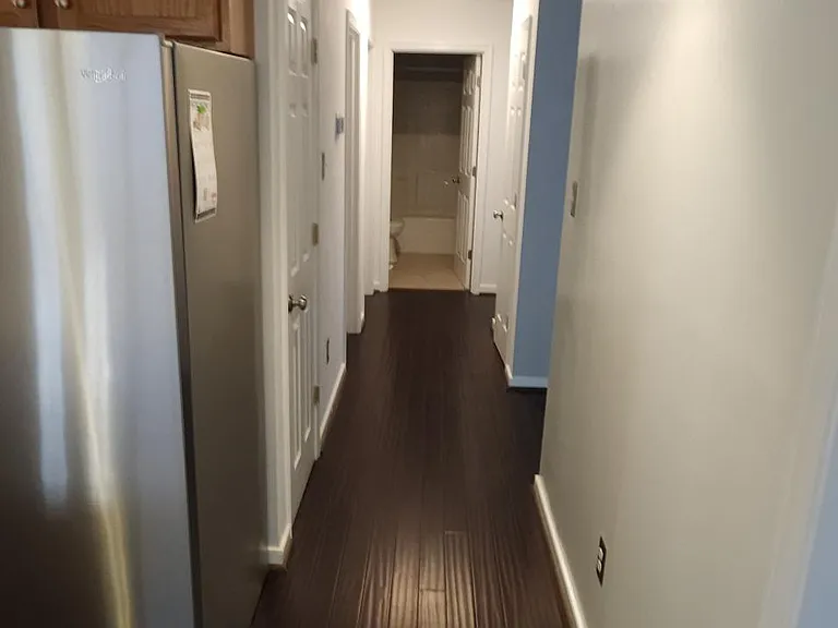 6917 Vanderbilt Ave — Photo 26