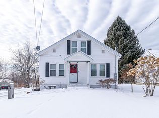 64 Clark St, Franklin, NH 03235