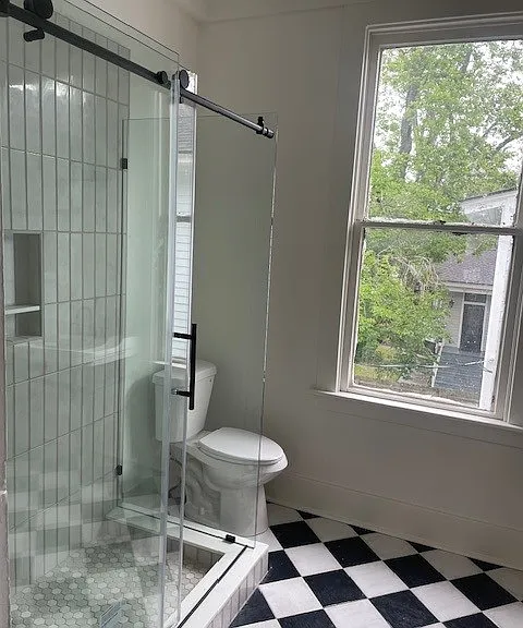 718 E Henry St — Photo 13
