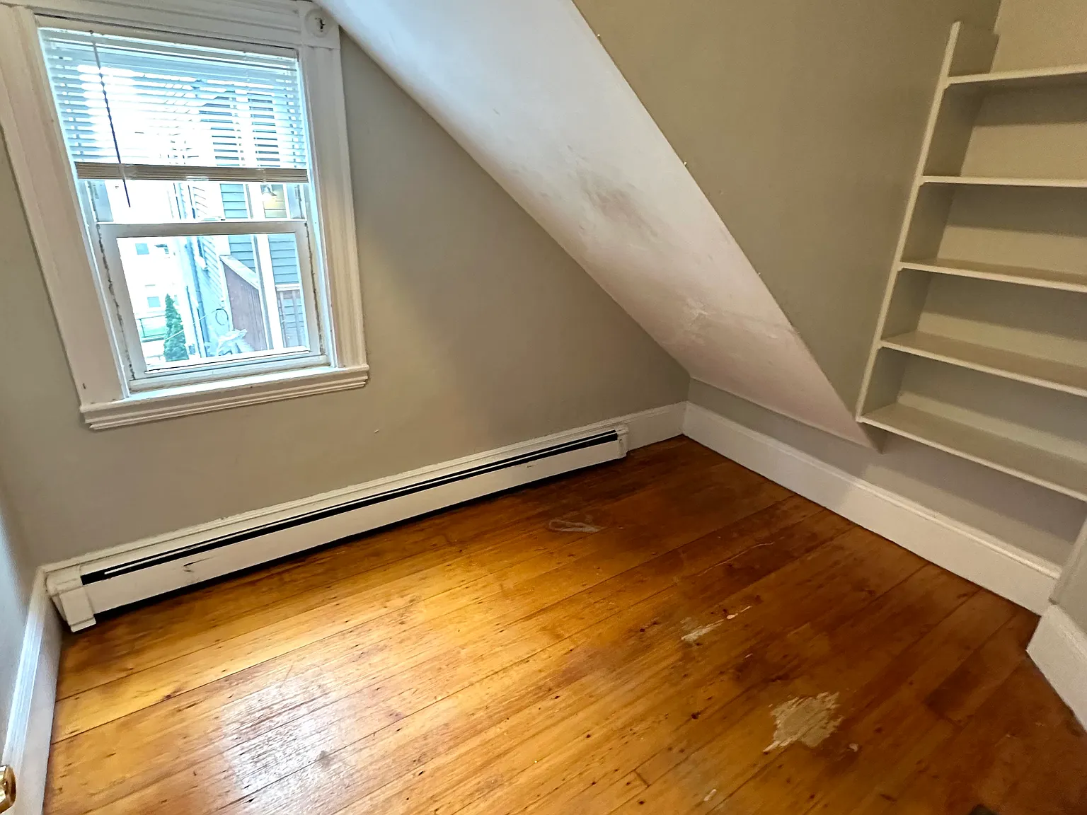 3 bed, $3,400 — Photo 4
