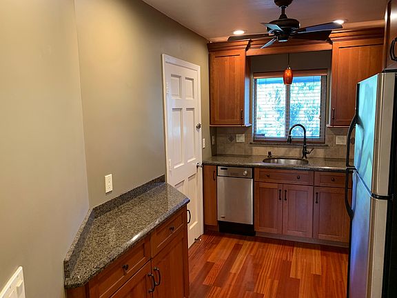 2nd image of 1 Garden St APT 203L