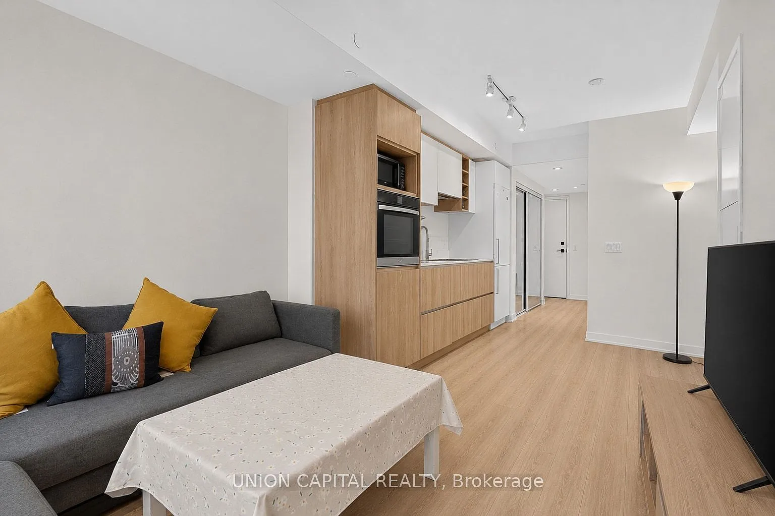 2 bed, $2,150 — Photo 1