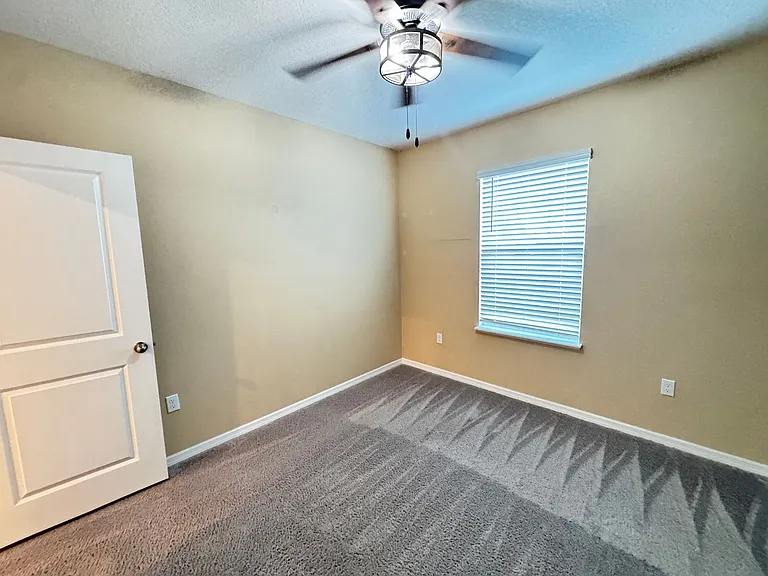 320 Mariana Way — Photo 25