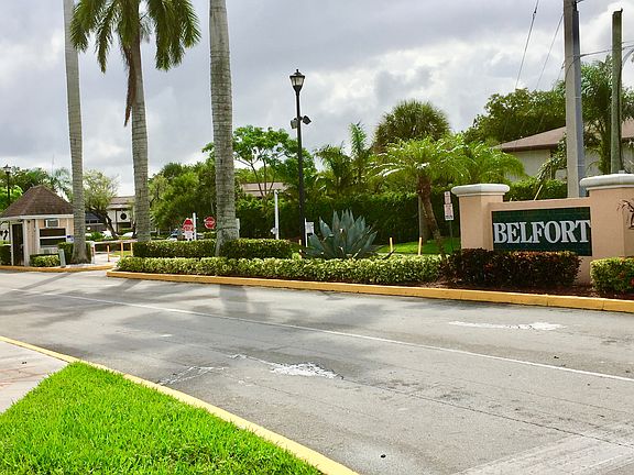 3rd image of 9962 N Belfort Cir #101