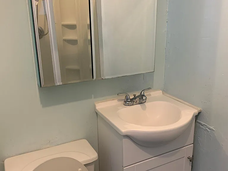 137 N Stanley Dr #2 — Photo 7