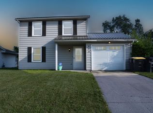 822 Aurora Knoll Ln, Fort Wayne, IN