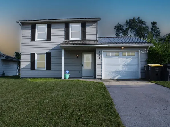 822 Aurora Knoll Ln, Fort Wayne, IN 46825