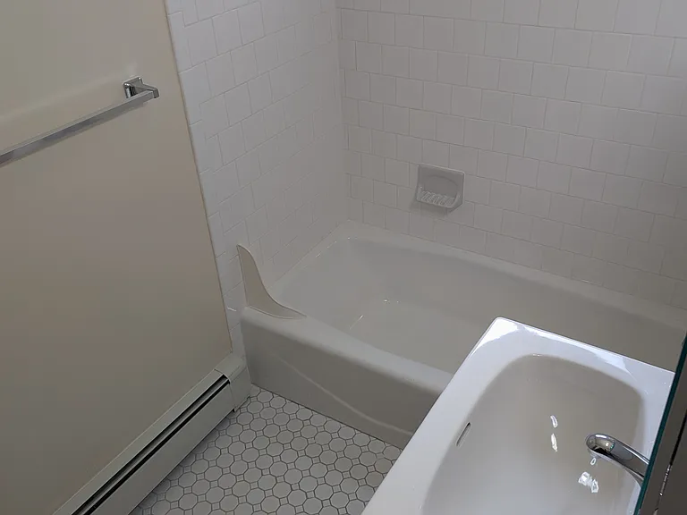 105 Country Club Dr #A1 — Photo 11