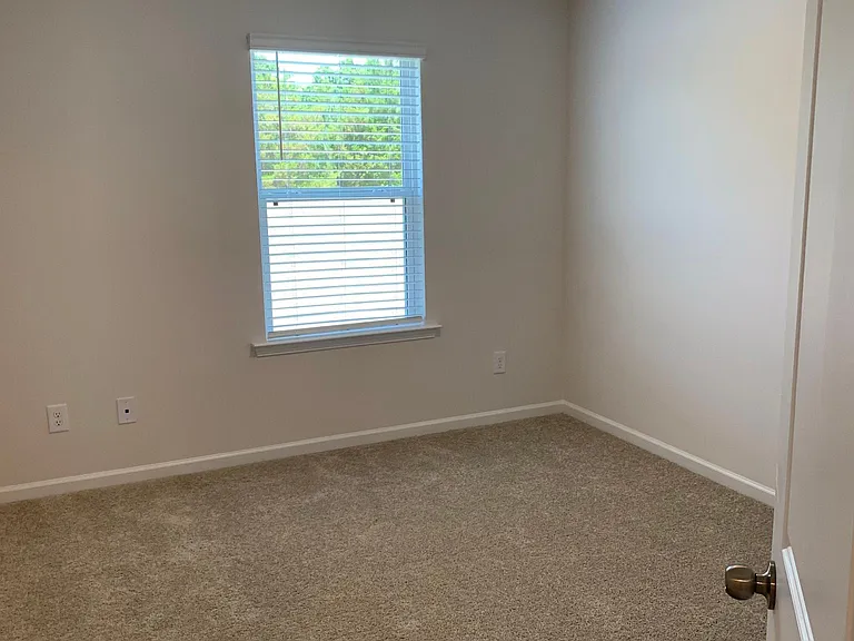 306 Sagecroft Ln — Photo 29