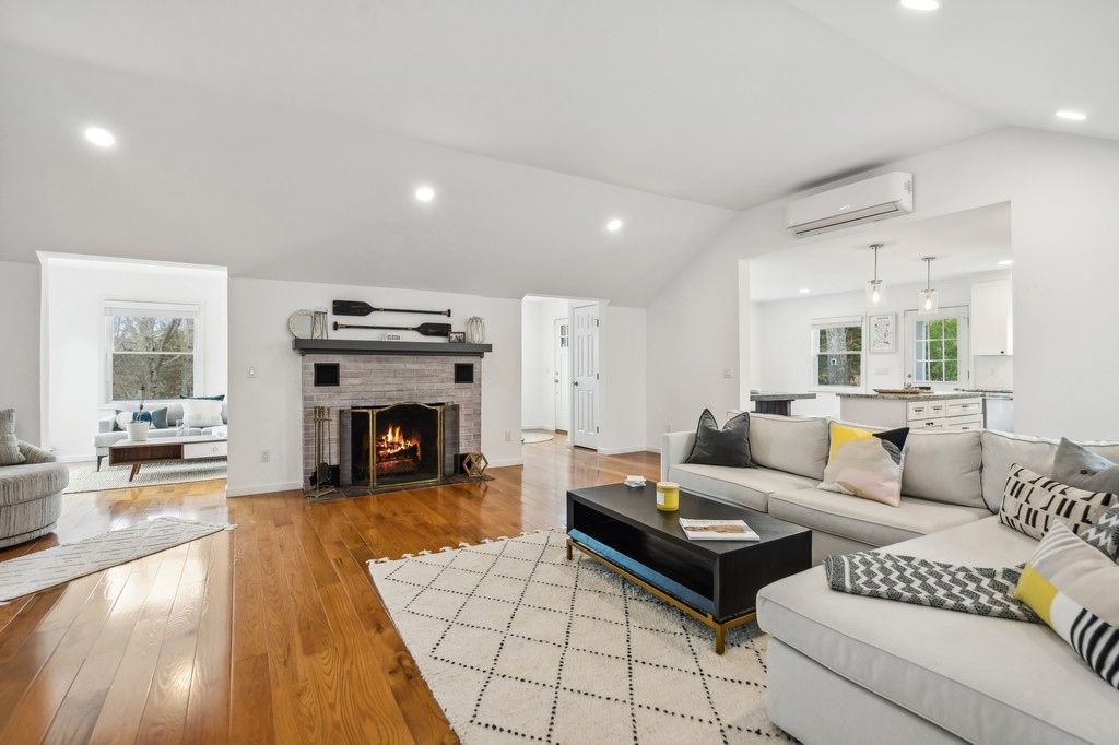  Great Room with Fireplace