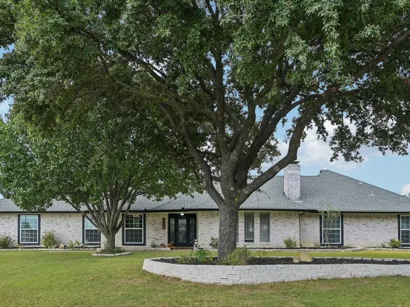 1003 Meadow Ln, Sachse, TX 75048