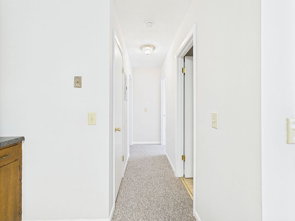 1st image of 2407 Bare St #K