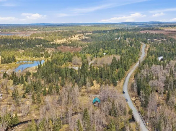 32827 Chakok Rd, Anchor Point, AK 99556