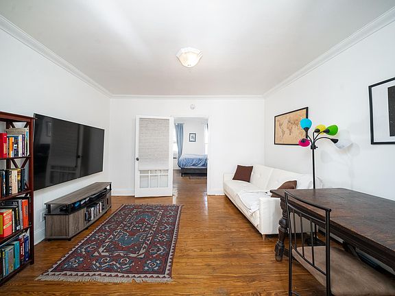 3rd image of 275 7th St APT 2