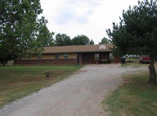 10824 N Evergreen Dr, Edmond, OK 73025