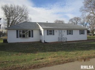 210 W Galena St, East Peoria, IL 61611