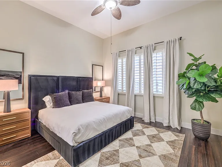 7520 Captains Harbor Dr — Photo 32