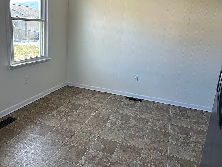 8796 Rich Valley Rd — Photo 13