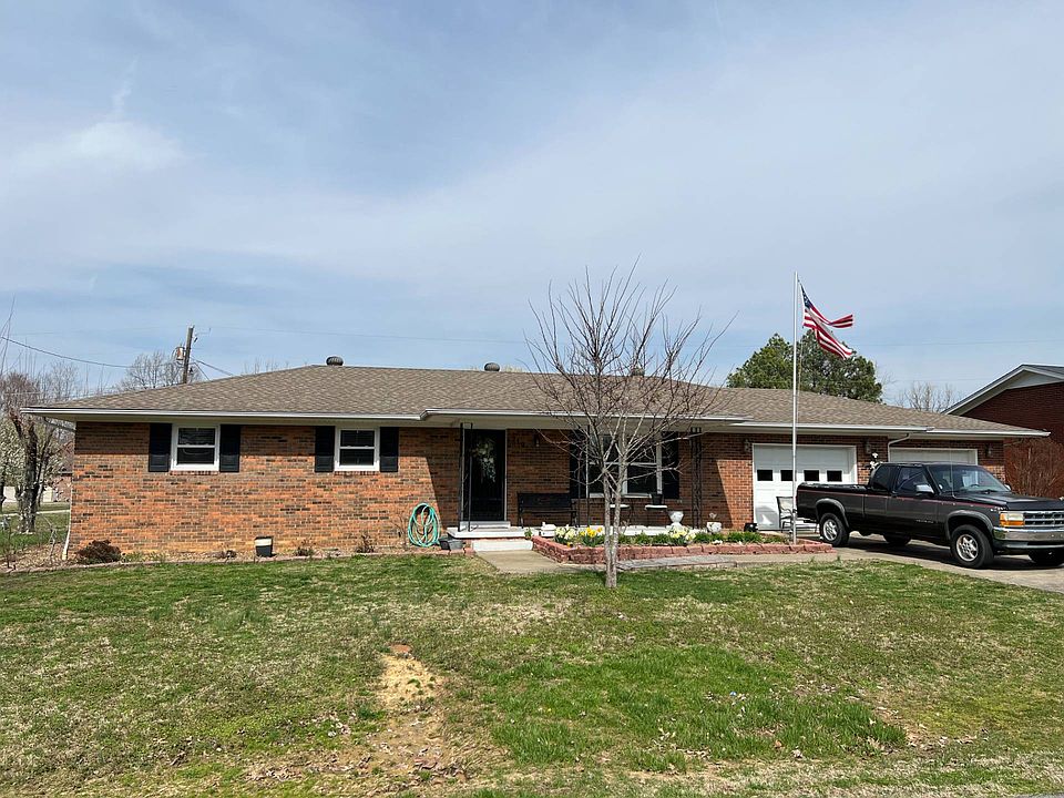 1st image of 219 Lewis Ln