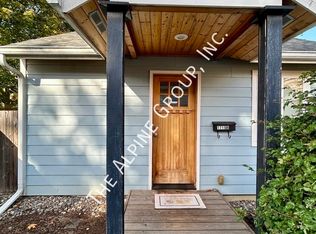 1715 NE Ainsworth St UNIT B, Portland, OR 97211