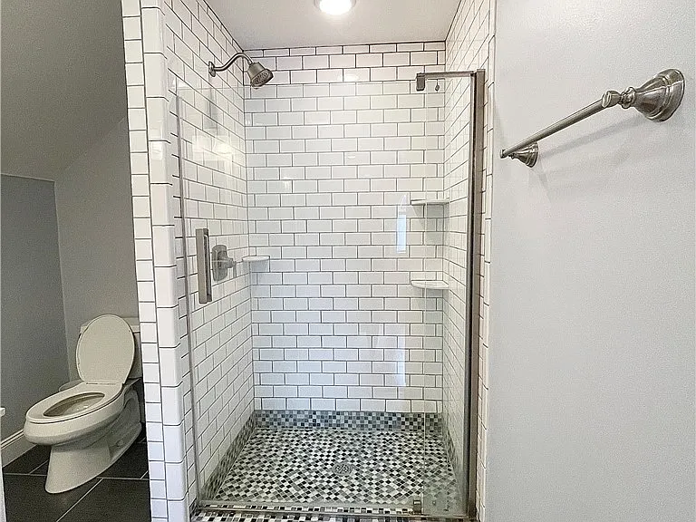 365 Green St — Photo 13