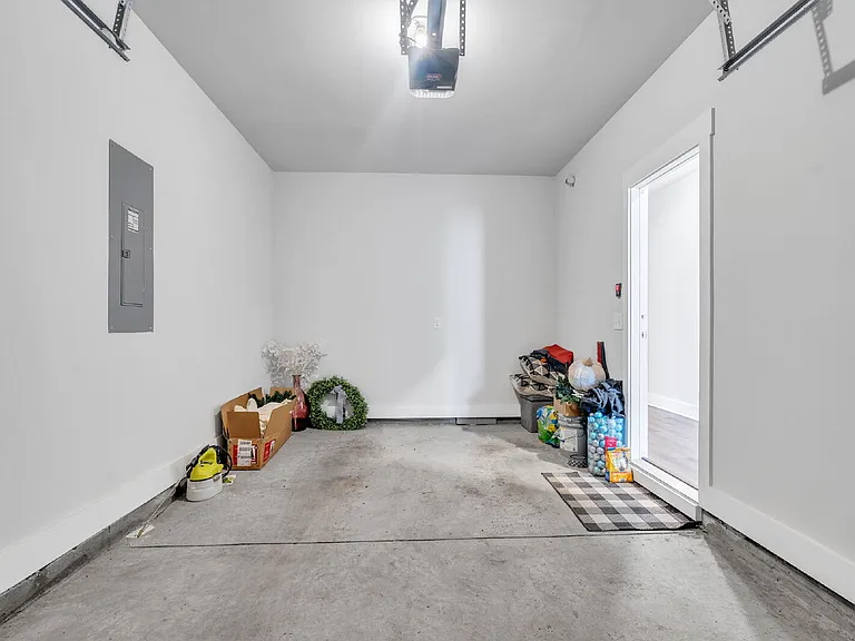 516 Mill Park Way — Photo 21
