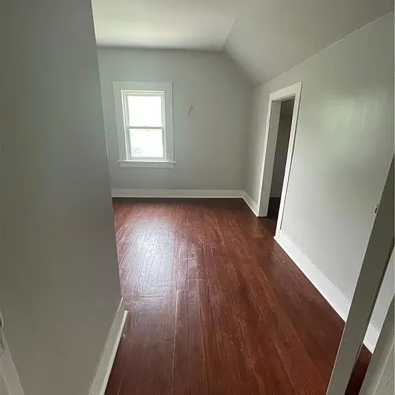 52 Galpin St — Photo 9