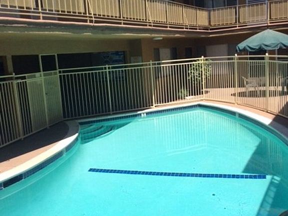 2nd image of 1765 Magnolia Ave APT 11