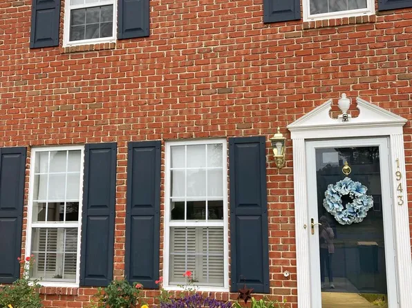 1943 Gring Dr, Wyomissing, PA 19610