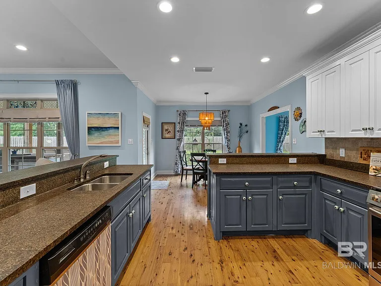 25911 Tealwood Dr — Photo 44