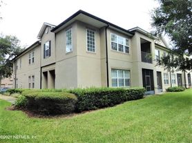 12301 Kernan Forest Blvd