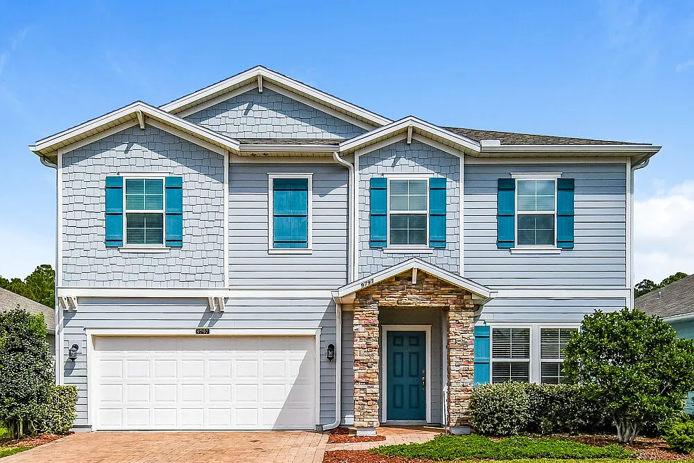 4 bed, 2.5 bath, 2424 sqft, $3,830 — Photo 1