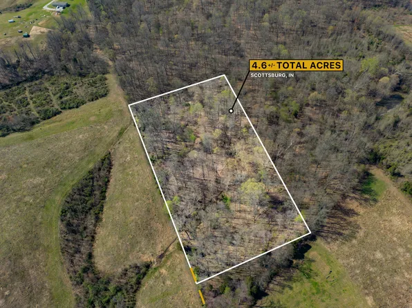 4 E Lovers Ln, Scottsburg, IN 47170