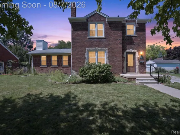 1830 19th St, Wyandotte, MI 48192