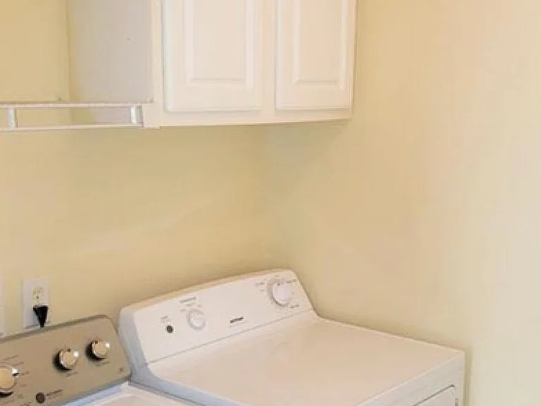 2905 Archer Rd — Photo 8