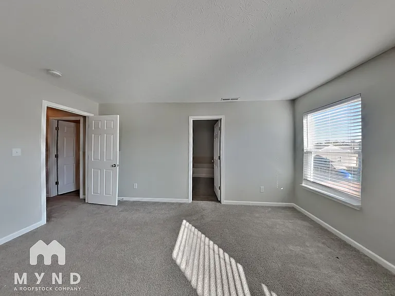 2895 Beethoven Ave — Photo 8