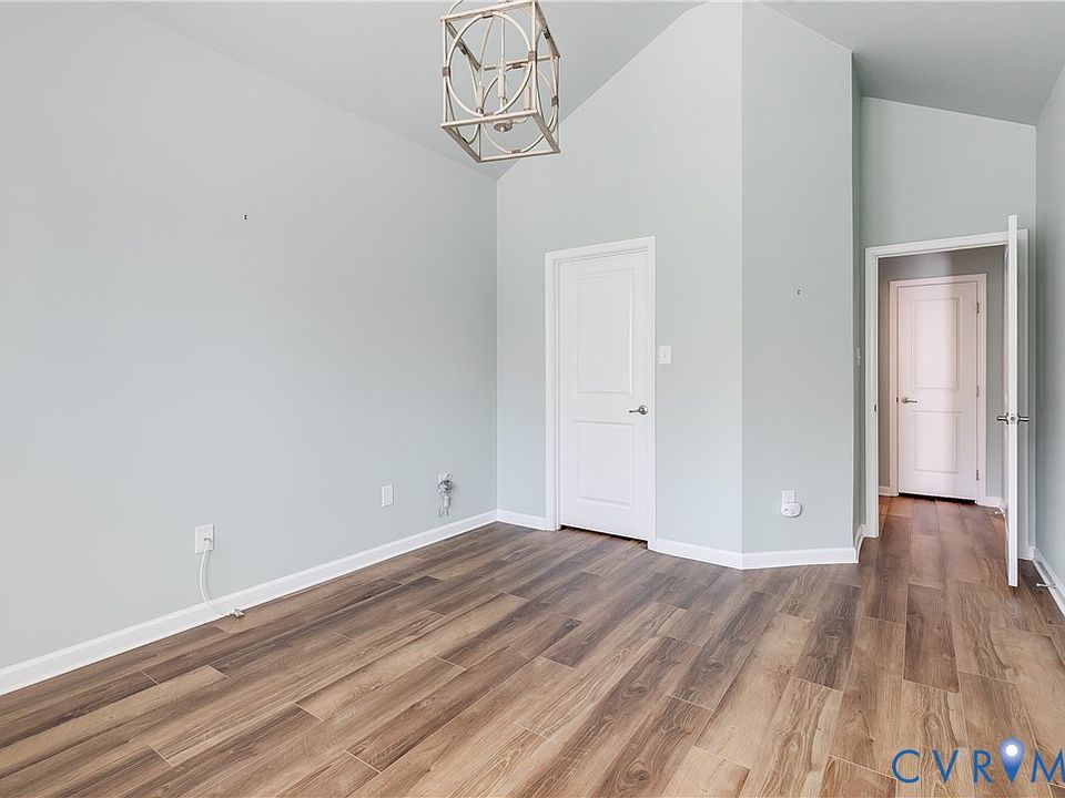 1st image of 7538 S Franklins Way