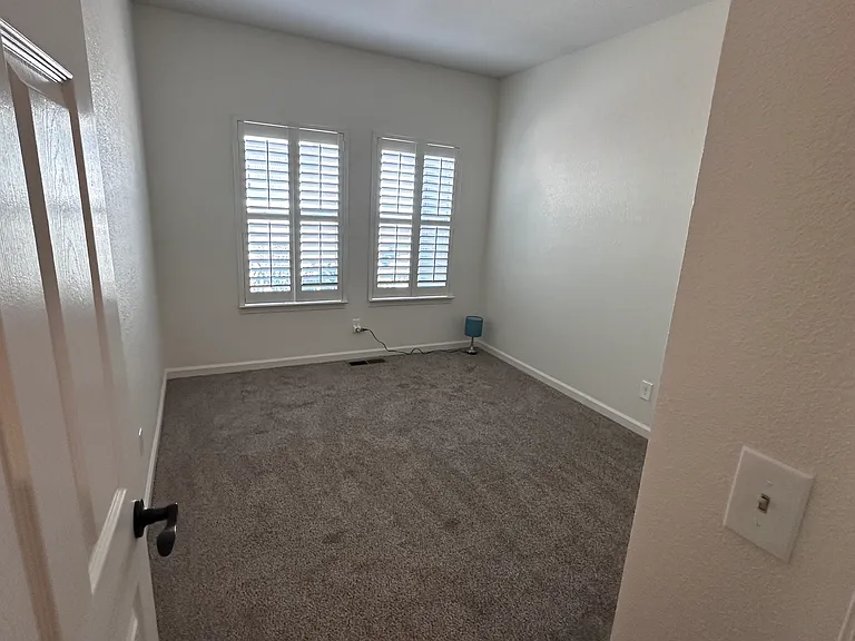3270 Alum Creek Ct — Photo 15