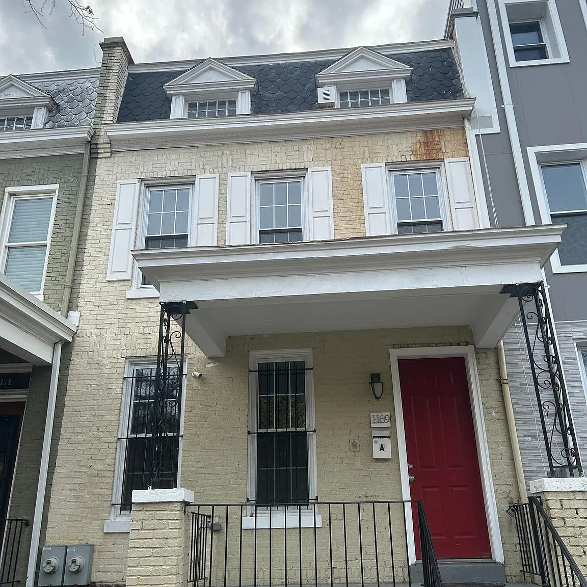 3 bed, 2274 sqft, $4,250 — Photo 1
