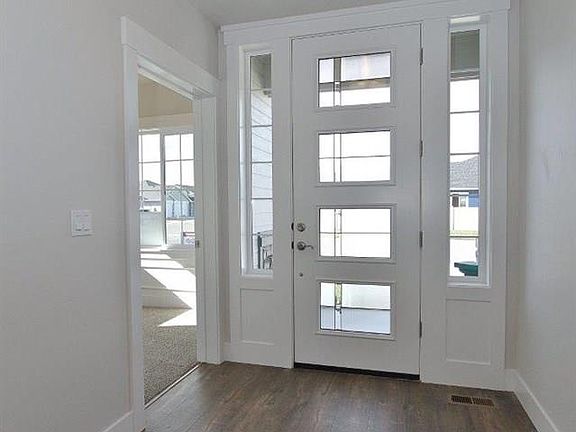 2nd image of 950 E Andes Dr