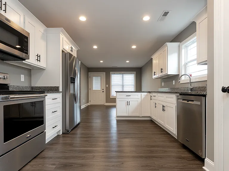 7206 Centerstone Dr — Photo 7